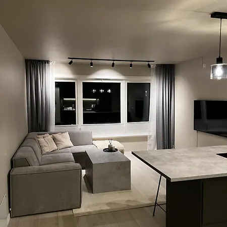 Central Apartment *